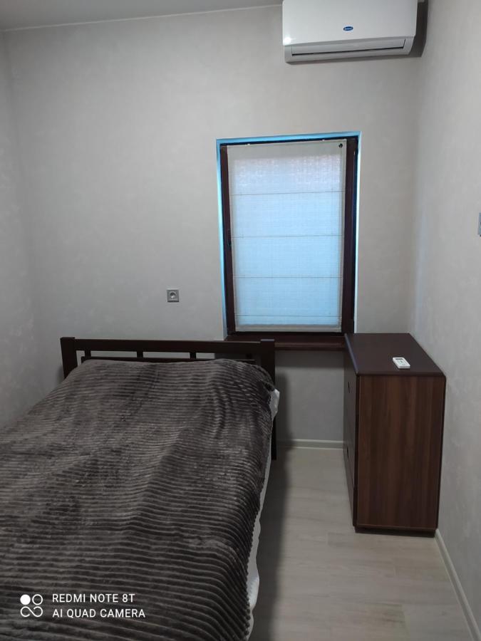 Reef Apartments Odessa Eksteriør bilde