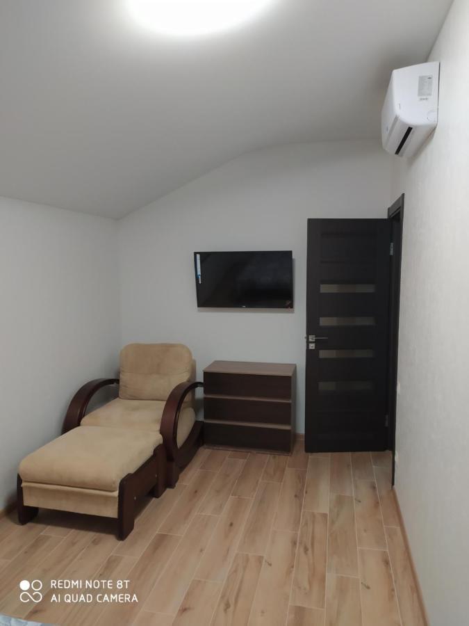 Reef Apartments Odessa Eksteriør bilde